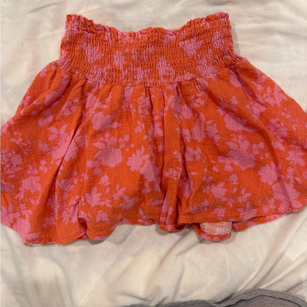 Karlie flowy shorts